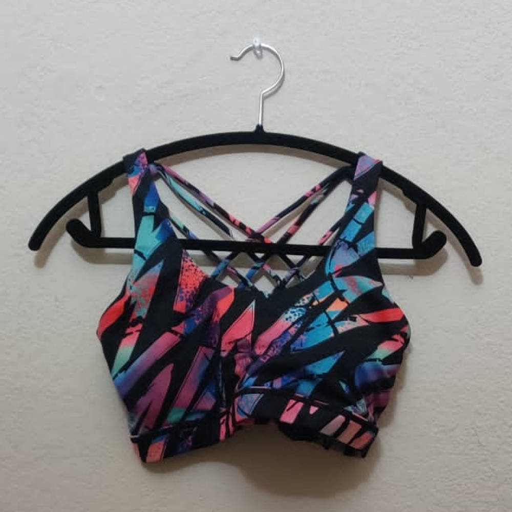 Constantly Varied Gear Saved By the 90's Medium NWOT Sports Bra